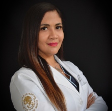 cirujano oral acapulco de juarez Dra. Carolina Ferraez, Cirujano maxilofacial