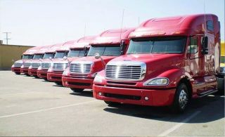 ​M & F TRANSPORT Tracto camiones de quinta rueda, torton y rabón