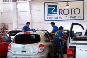 servicio de restauracion de automoviles apodaca Roto Cristales Y Partes