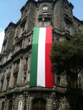 sitios para comprar banderas del mundo en ciudad de mexico Banderas Heráldica Creativa S.A.S. de C.V.