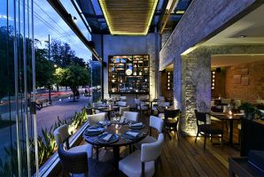 restaurantes con monitores para ninos en ciudad de mexico RosaNegra Polanco