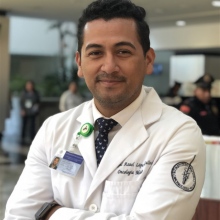 oncologo guadalupe Dr. Angel Azael López Galindo, Oncólogo