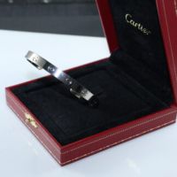 Pulsera Love de Cartier en oro blanco 18k