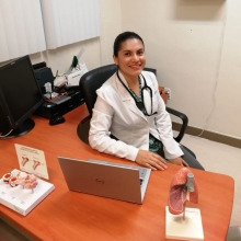 neumologo merida Dra. Diana Lizbeth Ortiz Farias, Neumólogo