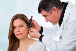 DR. HECTOR CARRILLO HERRERA - Cirugía de oído