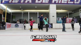 pista de patinaje sobre hielo nezahualcoyotl Ice Town Arena